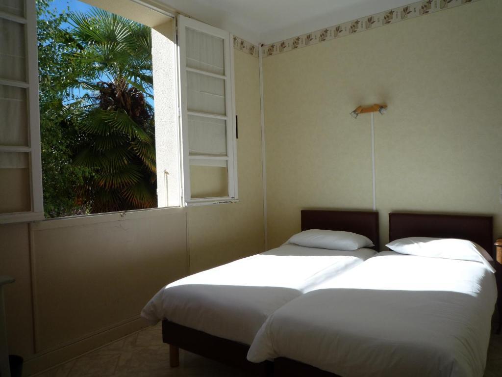 Hotel La Flamme Rouge Saint-Girons  Cameră foto